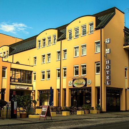 Stadt-Hotel Loerrach Gbr מראה חיצוני תמונה