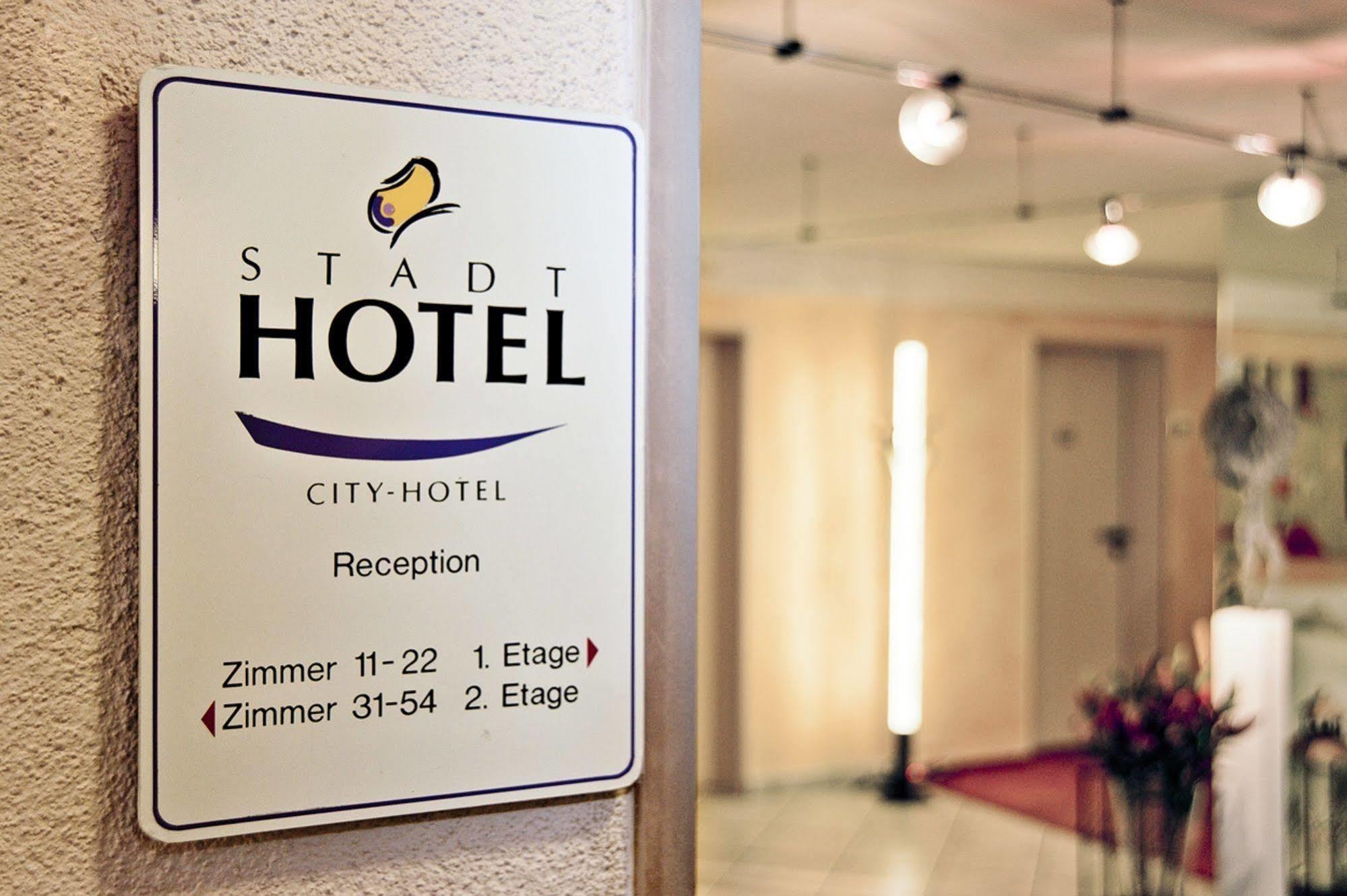 Stadt-Hotel Loerrach Gbr מראה חיצוני תמונה